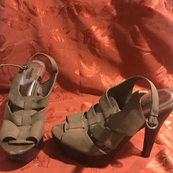 Nude heels - Picture 1 of 1